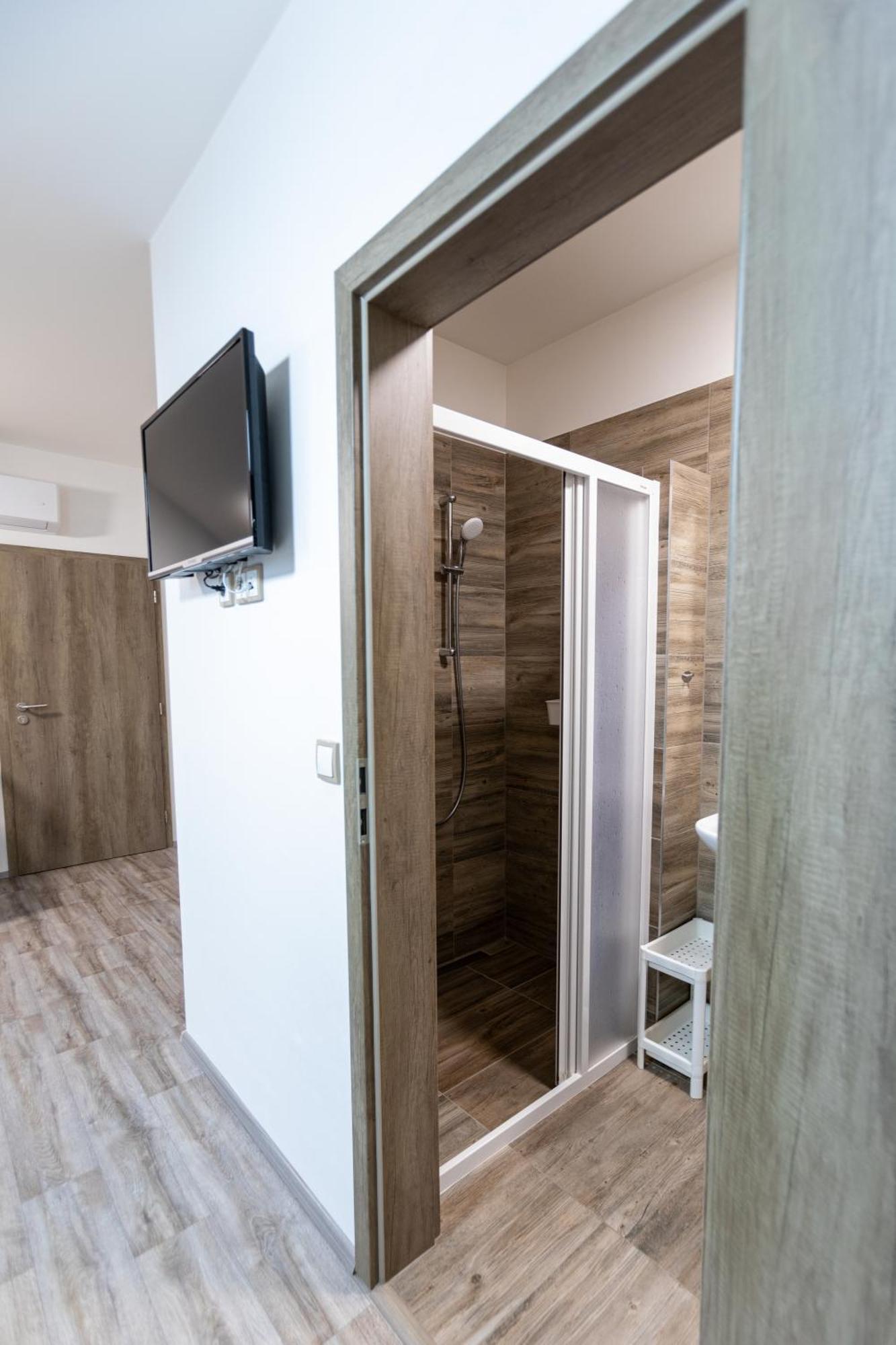 Apartmany Za Dvorem Velké Pavlovice Exterior foto